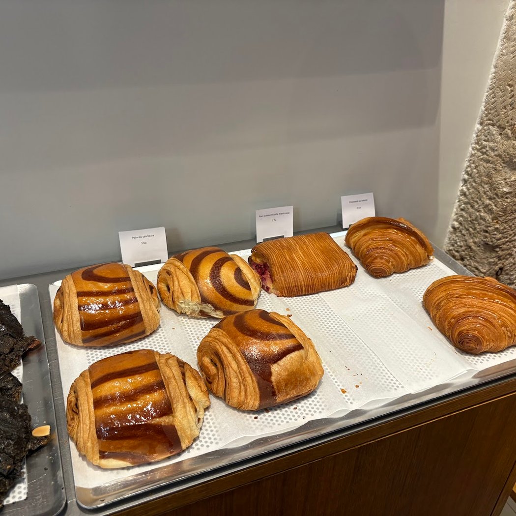Abra Patisserie 2